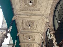 -文艺复兴百货(米兰大教堂广场店)