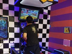 -不可思议减压馆·解压博物馆·摔碗发泄·团建定制