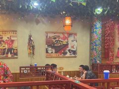 -袁小二大东北铁锅炖(吉祥村总部)