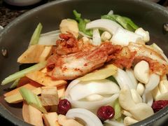 -猪啊牛呀羊啊铜盘烤肉(正大广场店)