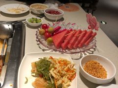 -海底捞火锅鲜切牛肉主题店(长寿路店)