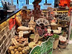 -周小明火锅(黑金冠社区店)