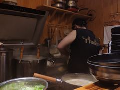 -老龙亭拉面店