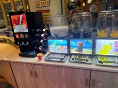 -尚品海鲜肥牛自助火锅(湖明店)