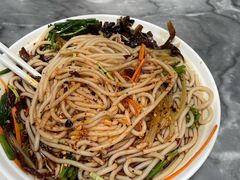 -蔼若春.传承三十年云南菜(金碧公园店)