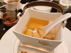 竹笙花胶炖松茸-北京四季酒店·采逸轩