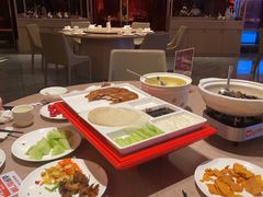 -艳阳天·非遗楚菜(武汉客厅店)