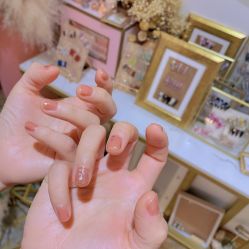 -花系美·美甲美睫精品店