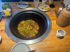 -锅老头海鲜铁锅炖