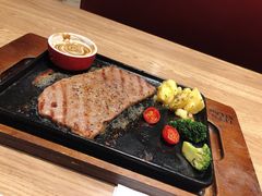 -必胜客(新中纬店)