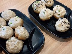 -小杨生煎(金山百联购物中心3楼店)
