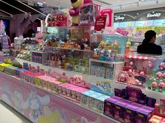 -名创优品(海珠乐峰广场店)