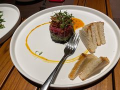 牛肉塔塔配牛油果黑橄榄酱-Solo(衡山路店)