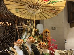 -雍和会海鲜姿造自助(湖东路店)