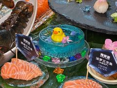 -雍容荟帝王蟹活龙虾展台自助(IFS黑金店)