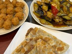 -聚首堂·特色小吃·肘子(什刹海德胜门店)