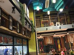 -黄泥岗·地道湖北菜(奥特莱斯店)