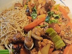 -弄堂里(阿里西溪A区店)