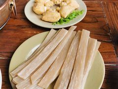 -东镇老火锅(长春路首店)