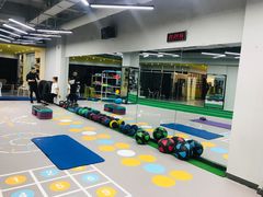 -CXFIT 陈徐健身工作室(凯旋店)