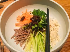 鸡丝凉米线-云海肴·云南小炒·汽锅鸡(天津国金汇店)