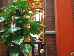 -梅龙镇酒家(南京西路总店)