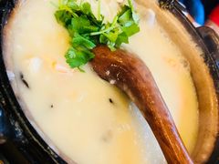 -云晓光头烧烤吧(德平路店)
