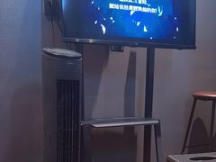 -屋有岛沉浸游戏旗舰店(中山公园店)