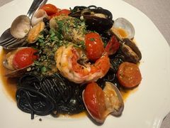 海鲜墨鱼汁面-Solo(衡山路店)