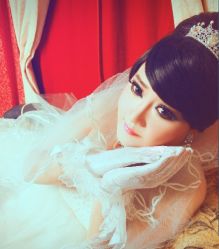 -星元素cosplay动漫摄影写真工作室