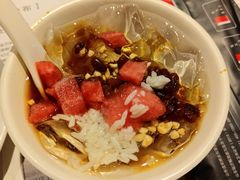 -沪小二铜炉蛙锅(苏州中心星悦汇店)