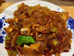 -百味地锅鸡(二店·财校分店)