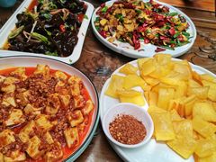 -阿鹏故事云南野生菌火锅(人民路店)