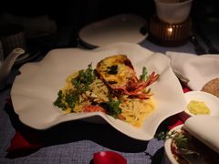 -弦月窗LUNETTE BY AMANDA(复兴路店)