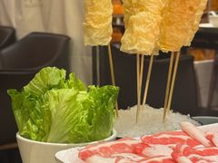 -鲜入唯煮·港式海鲜牛肉火锅(金宝街店)