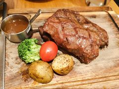 谷饲厚切肉眼扒配薯菜-森Some Fusion(荔湾店)