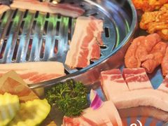 -哈哈碳都·牛肋条无限自助烤肉(台江万达店)