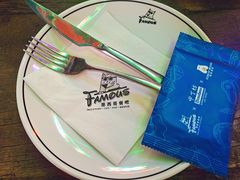 -Famous肥猫墨西哥音乐餐吧(五棵松华熙LIVE店)