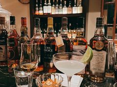 -DM Distiller & Mixologist Whisky Cocktail Bar