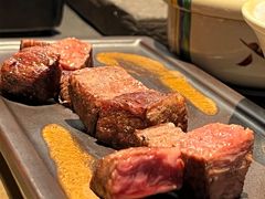-铭牛烧肉·和牛海鲜自助(高新月牙湖店)