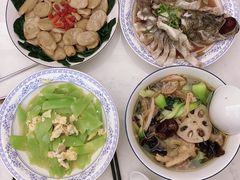 -爱的果实月嫂育婴师(世纪东方店)