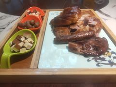 -有红鸡毛店·川菜(建设路店)