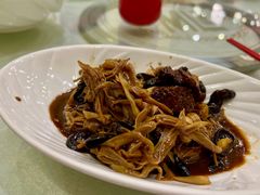 -梅龙镇酒家(南京西路总店)