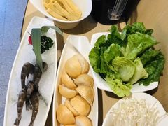 -海底捞火锅(威高广场店)