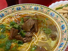 -金杨拉面王小吃面馆·牛三宝面·红烧牛肉粉