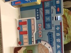 -奈雪的茶(亨特国际广场店)