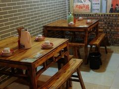 大堂-老三样·美食研究中心(世贸路店)