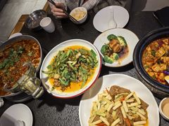 -万重锦·人文川菜馆(骡马市店)