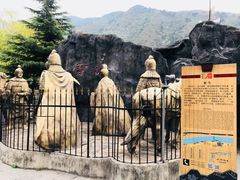 -汉中石门栈道景区