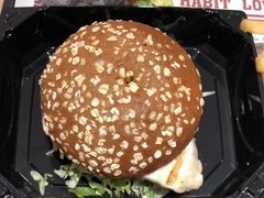 -The Habit Burger Grill 哈比特汉堡(爱琴海店)